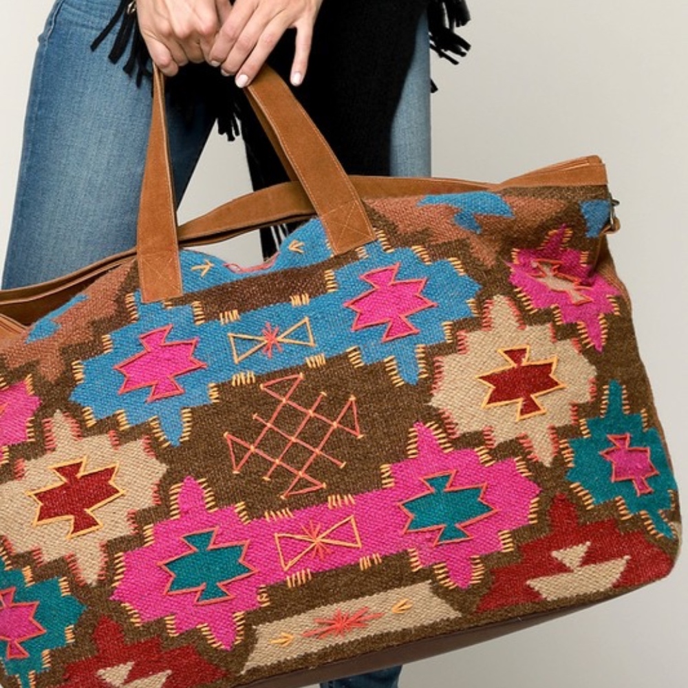 ! Host Pick! NWT Boho Weekender Travel Tote Bag - Picture 4 of 8